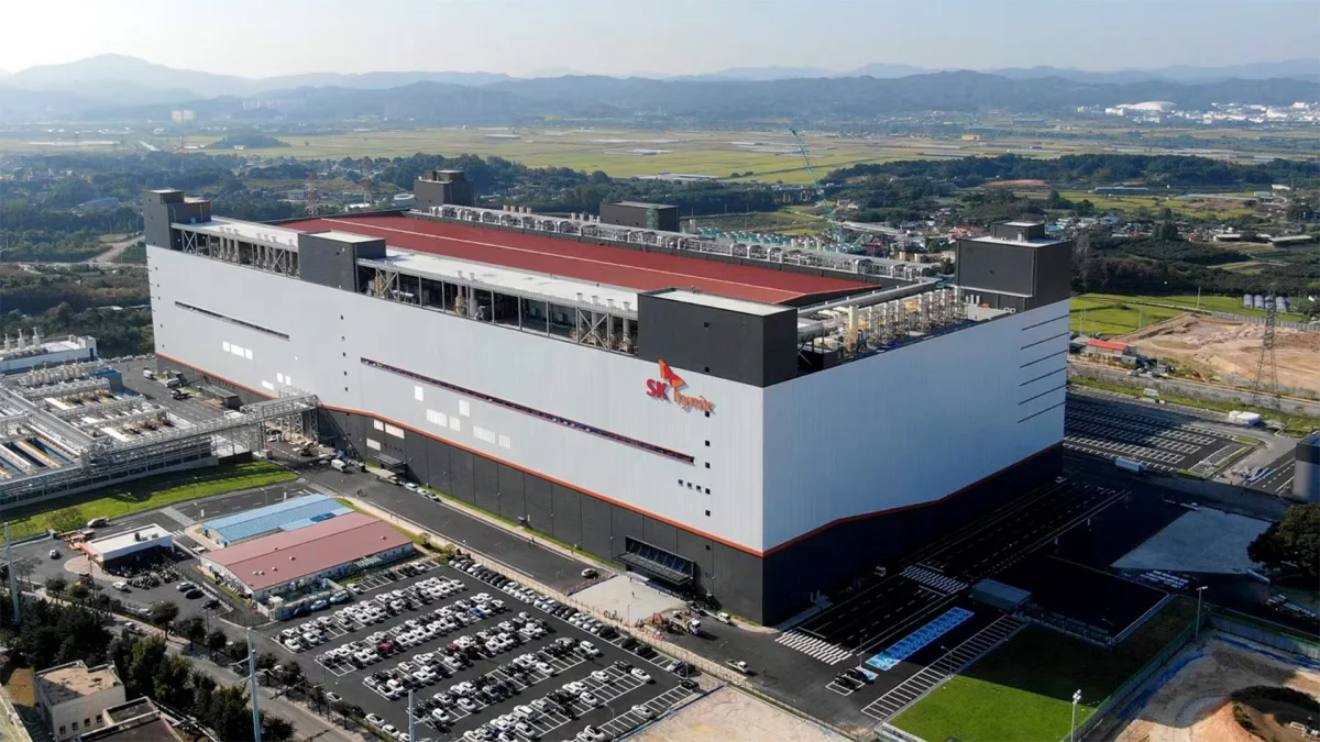 SK hynix's Strategic Maneuver: 3D NAND Fab Proposal Tied to U.S. Export Licensing