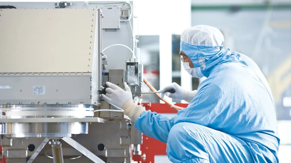 ASML Faces Capacity Challenges Amid Soaring AI Chip Demand and Price Adjustments