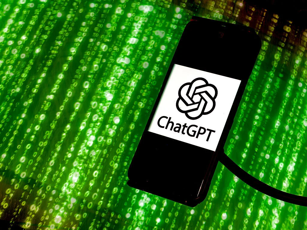 ChatGPT's Market Share Decline Signals Growing Competition in AI Landscape
